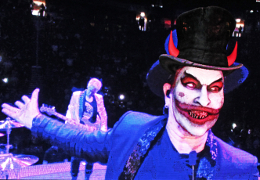 MacPhisto is back (photo &copy; Marilyn Kingwill)